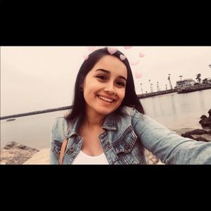 Meet your Posher, Liliana